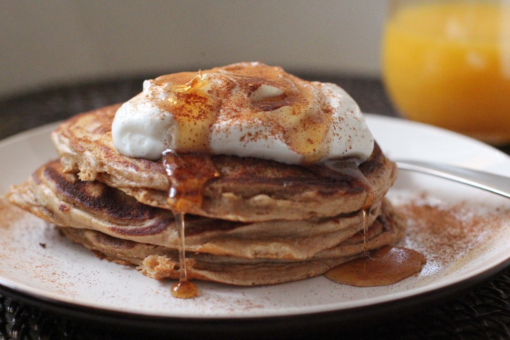 Cho_Pancakes_Syrup