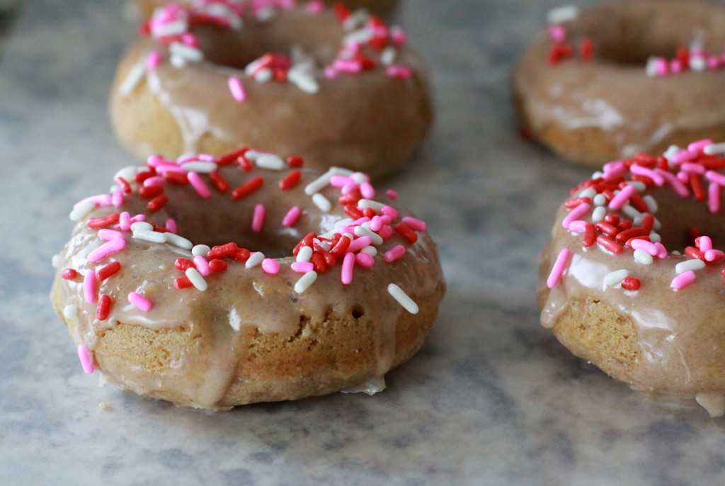 Apple_Cinnamon_Donuts_2