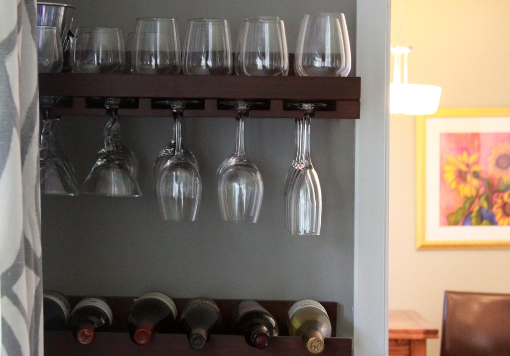 Dining Room Home Tour - Espresso and CreamEspresso and Cream