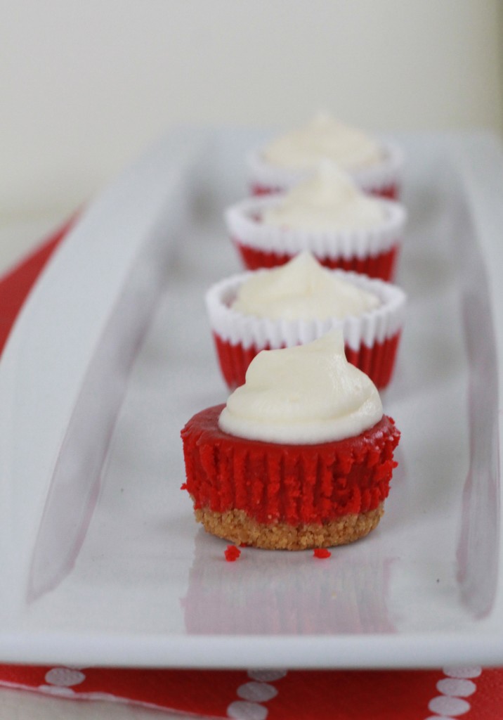 Red_Velvet_Cheesecakes_2