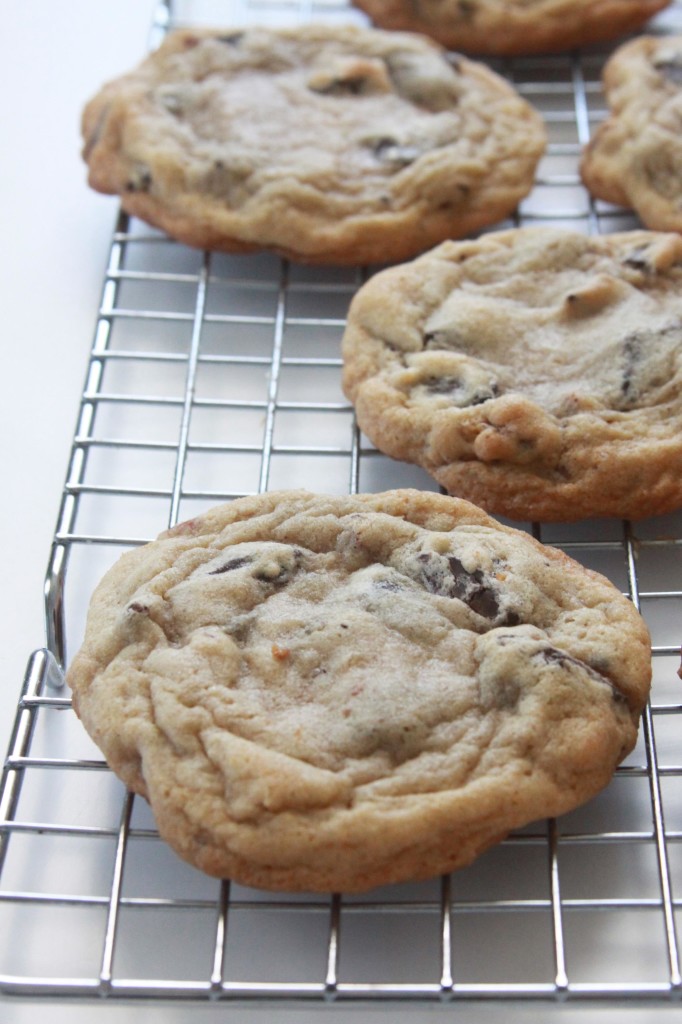 Ultimate Bakery-Style Chocolate Chip Cookies (1) | Espresso and Cream