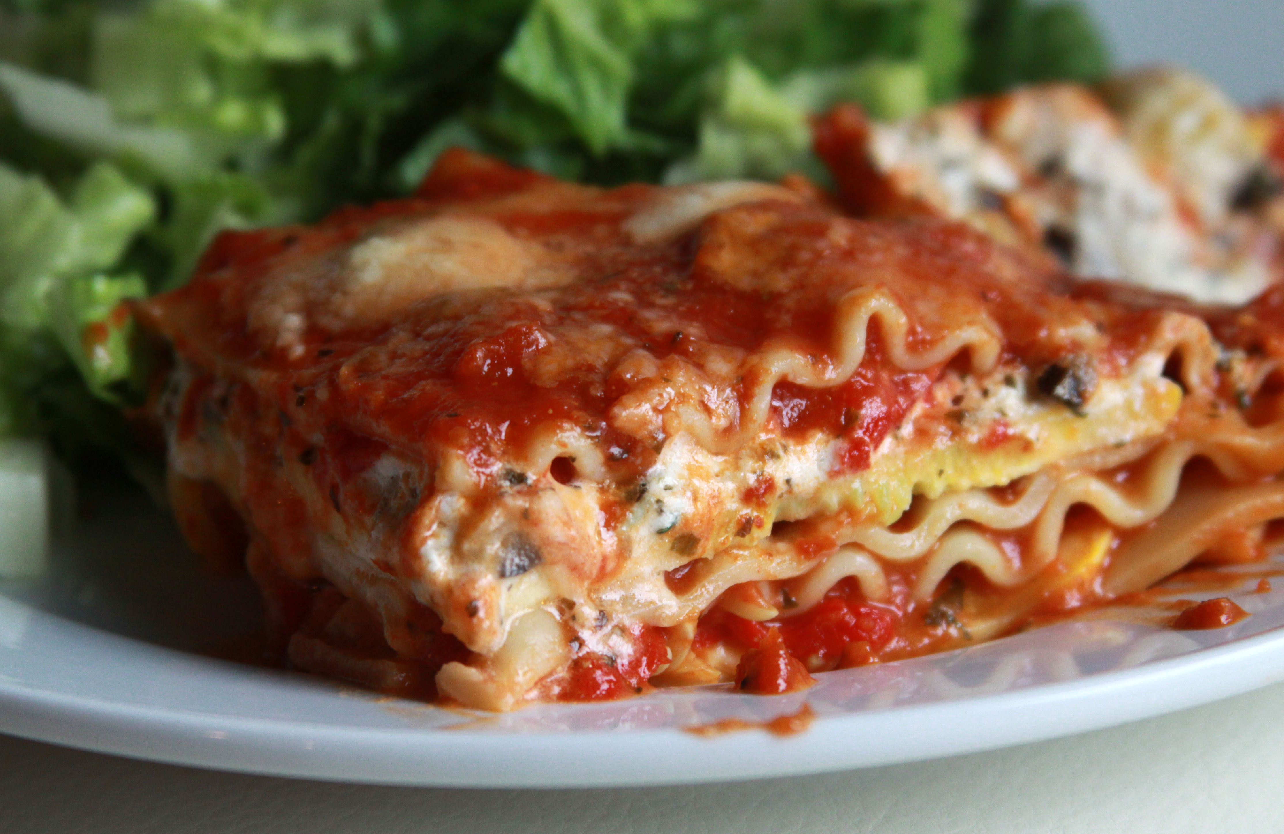 what goes first in a lasagna
